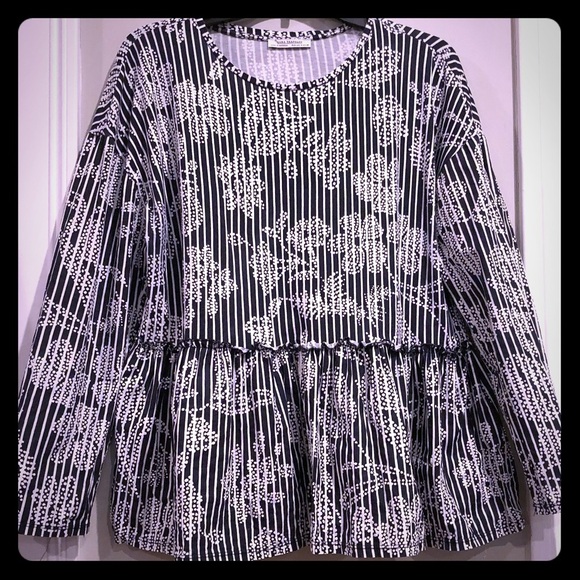 Zara | Floral and Stripes Peplum Top - Picture 11 of 13